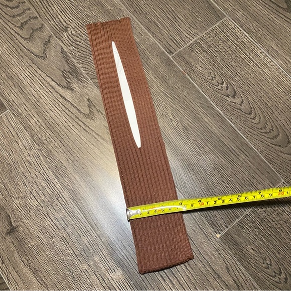 iPhone Pocket x ISSEY MIYAKE - Picture 8 of 10